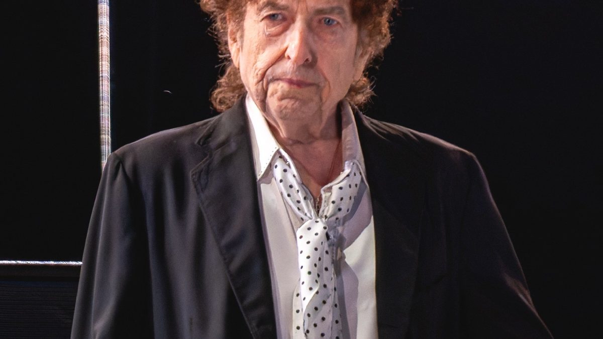 Bill Callahan與Meshell Ndegeocello翻唱Bob Dylan經典