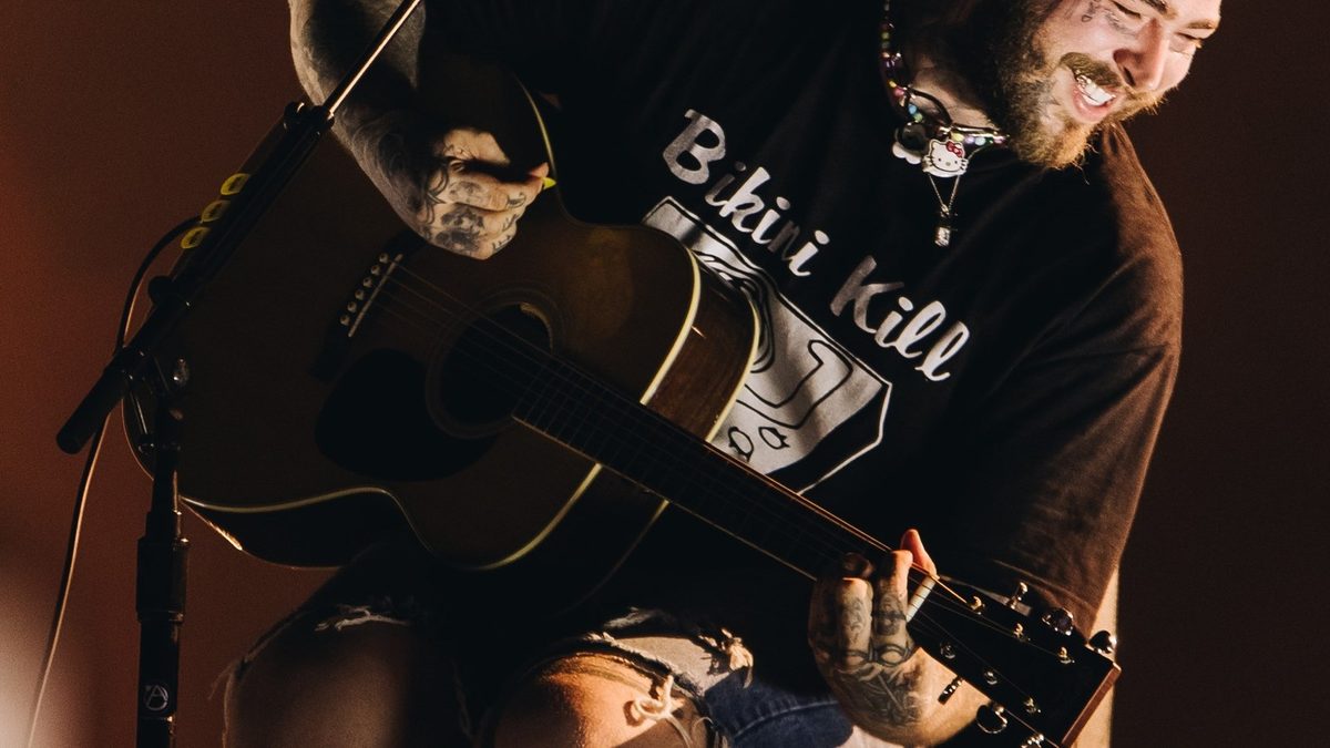 Post Malone 宣布迎娶女友 Christy Lee