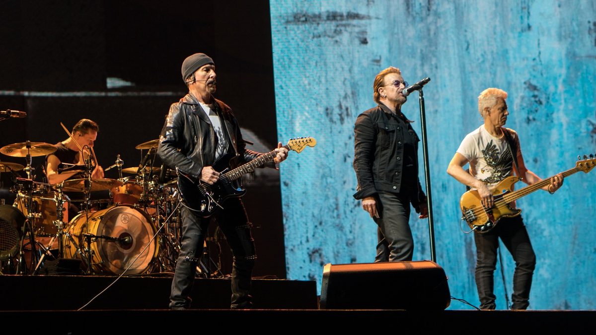 U2感恩節前夕為Netflix NFL中場騷演出