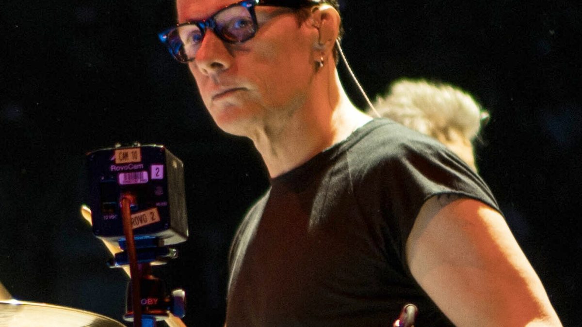 U2重返母校慶祝成軍50周年