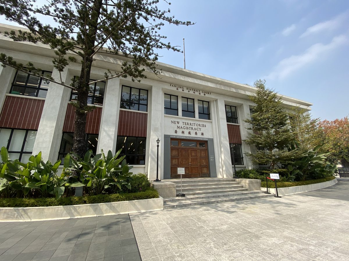 黃之鋒認串謀外力干預 還押候判